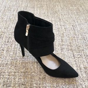 BCBG Black ankle booties
